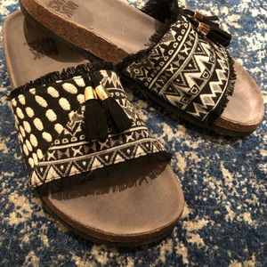 ⚡️⚠️🖤 PERFECT TASSLE SANDAL 🖤⚠️⚡️